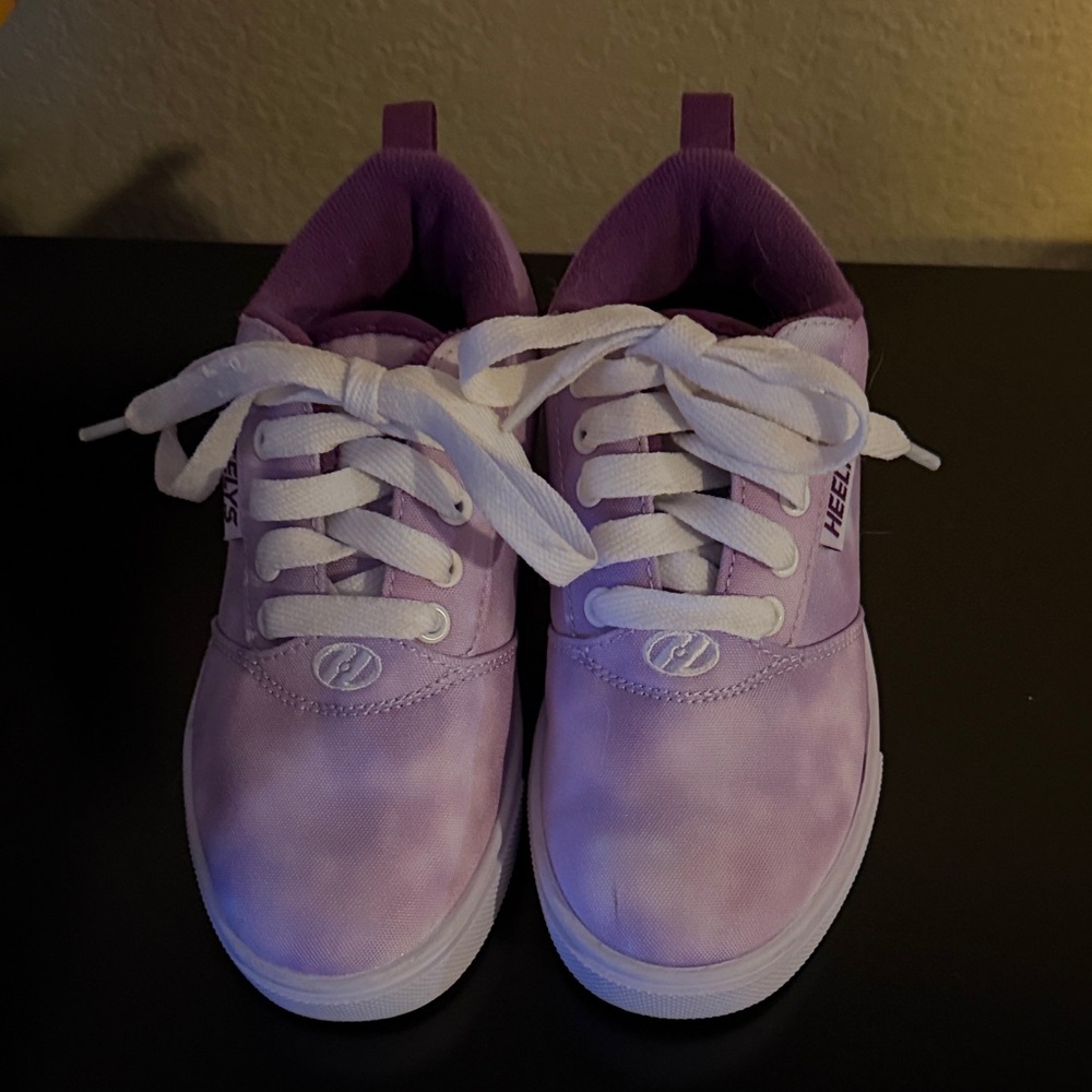 Heelys Purple and White Kids Sneakers